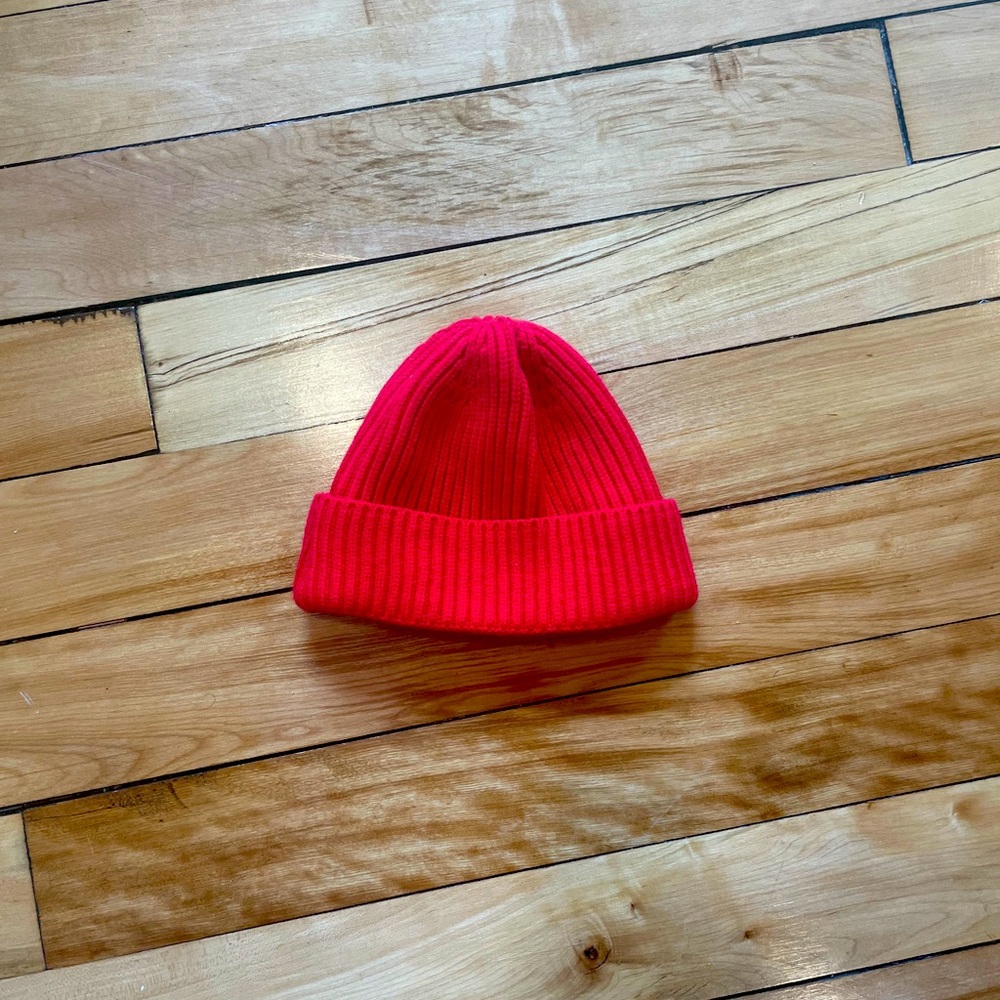 Red beanie/Skully
